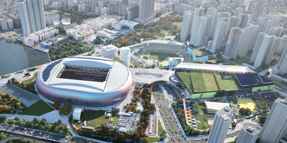 拉卡泽特回到酋长球场，观看并解说枪手对阵拜仁的比赛