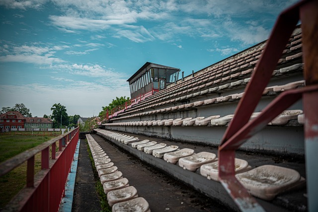 广岛前锋：亚冠与J联赛在身体对抗、速度等方面有很大区别